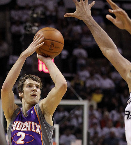 为球队增添 为球队增添