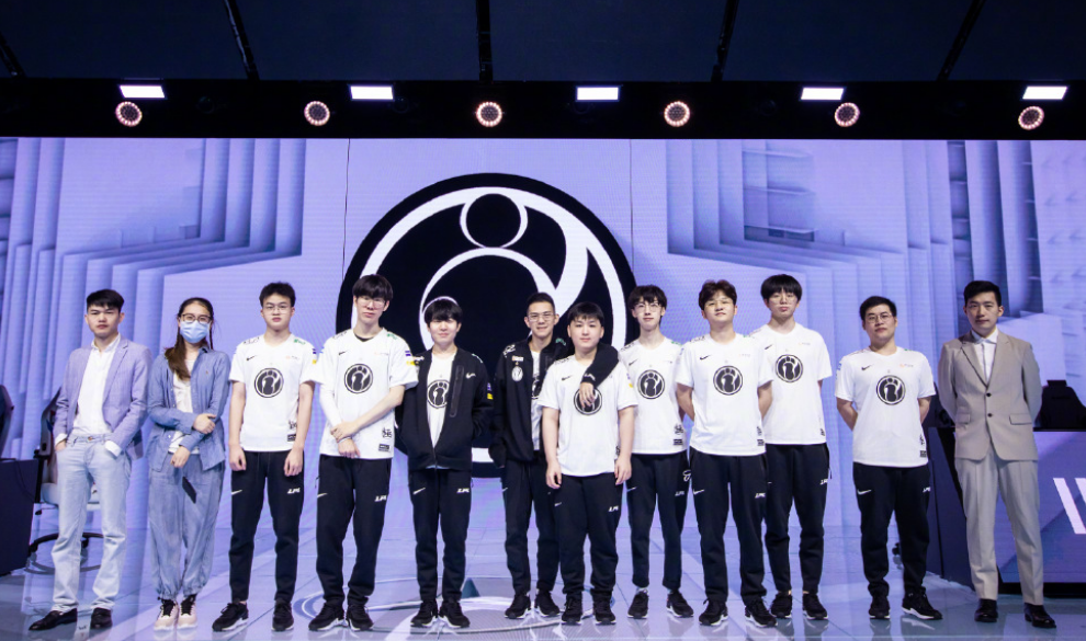 的积极贡献 的积极贡献