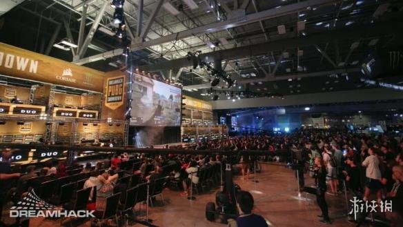 射箭运动必 射箭运动必